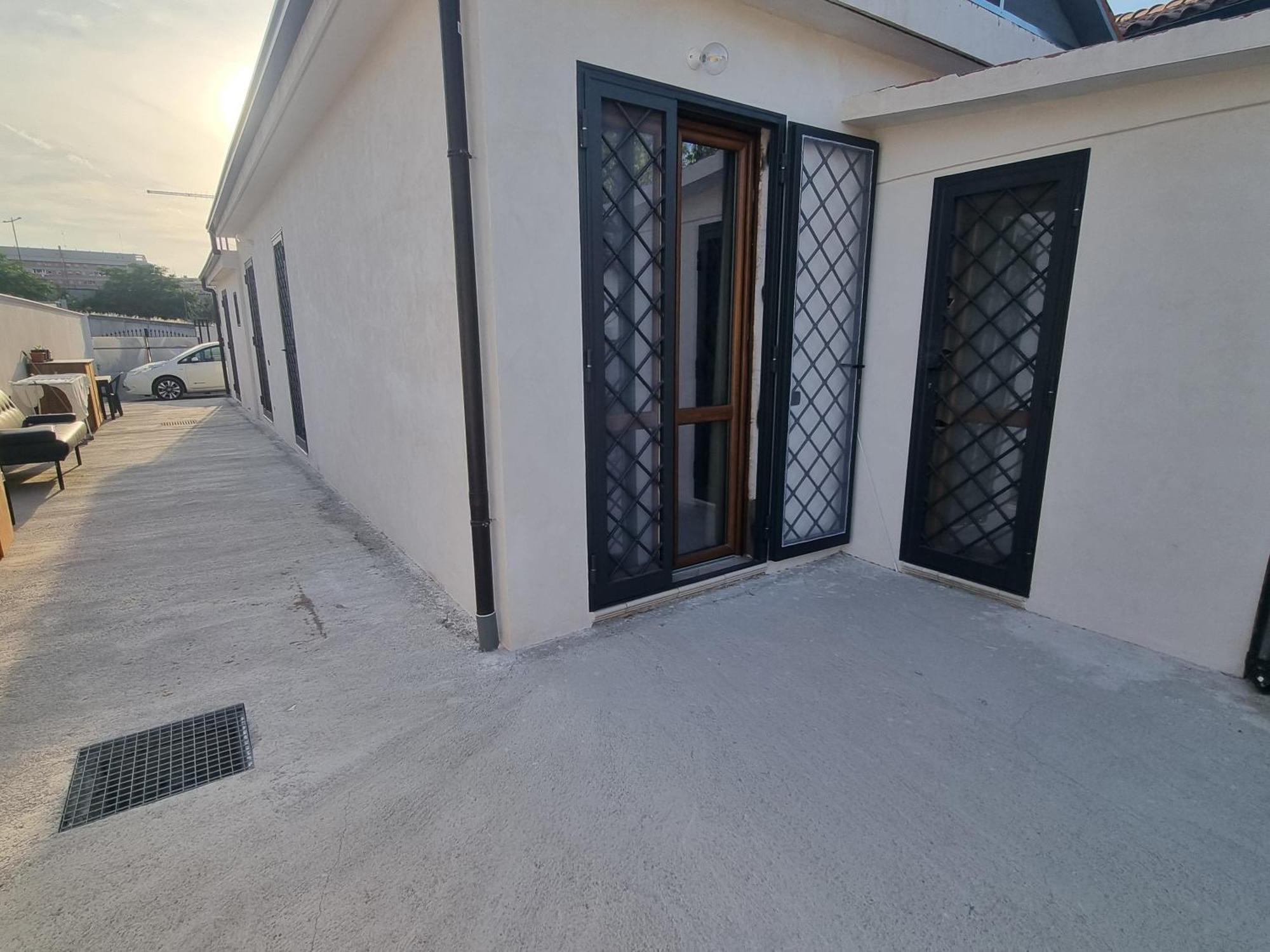 Red Rose Tiburtina — Foto 3